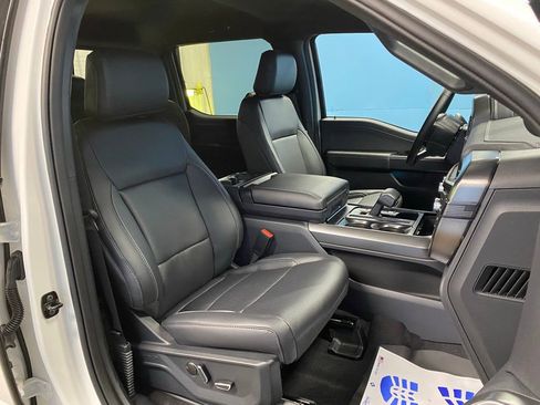 New 2025 Ford F150 Lariat w/ Equipment Group 502A High image 45