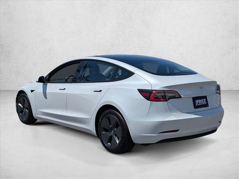 Used 2022 Tesla Model 3 RWD image 9