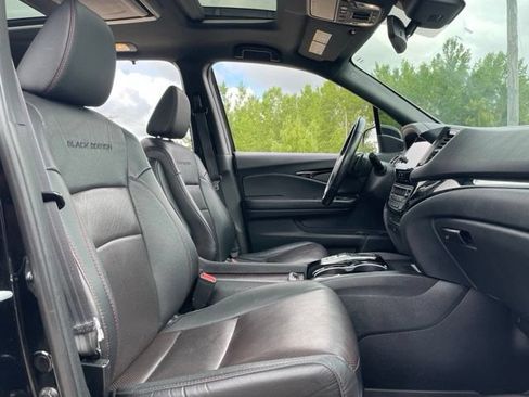 Used 2021 Honda Pilot Black Edition image 15