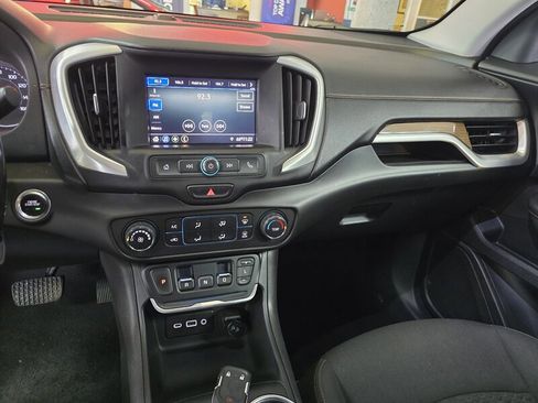 Used 2020 GMC Terrain SLE image 21