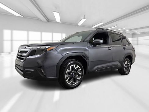 New 2026 Subaru Forester Premium AWD/4WD image 2