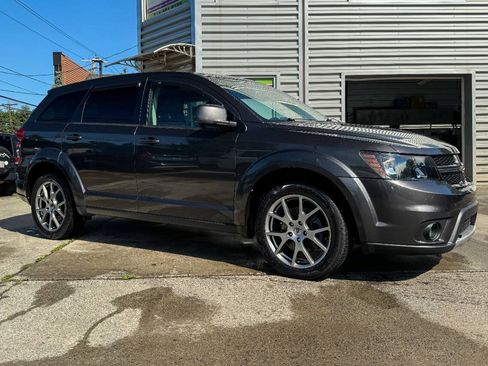 Used 2018 Dodge Journey GT w/ Driver Convenience Group AWD/4WD image 2