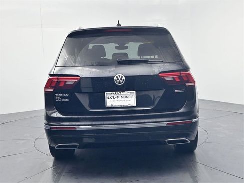 Used 2021 Volkswagen Tiguan SEL Premium R-Line image 7