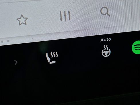 Used 2022 Tesla Model 3 Long Range image 18