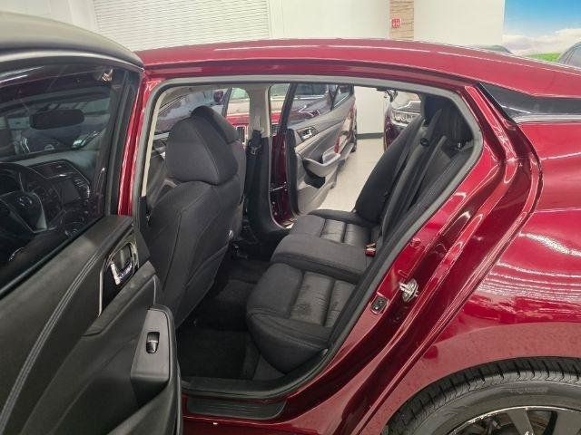 Used 2018 Nissan Maxima 3.5 S FWD image 9