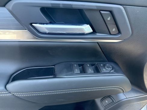 New 2026 GMC Terrain Elevation w/ Elevation Premium Package AWD/4WD image 23
