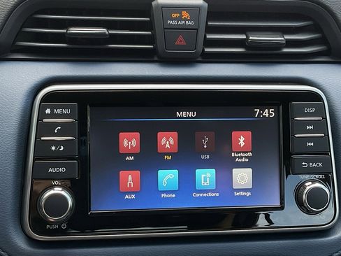 New 2025 Nissan Versa SV w/ Trunk Package image 26