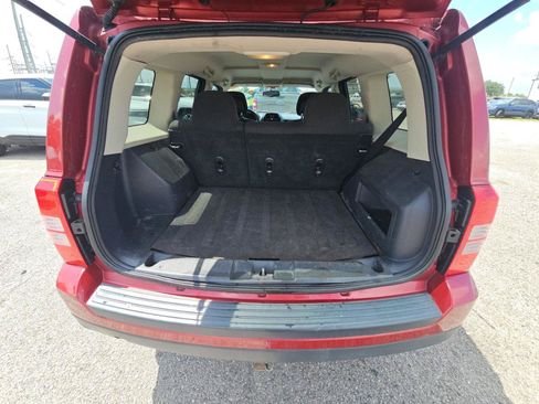 Used 2017 Jeep Patriot Sport FWD image 16