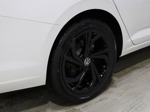 New 2026 Volkswagen Jetta SE image 25