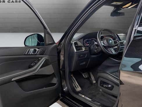 Used 2023 BMW X5 M50i w/ Climate Comfort Package AWD/4WD image 32