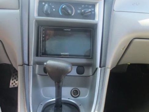 Used 2003 Ford Mustang Coupe RWD image 9