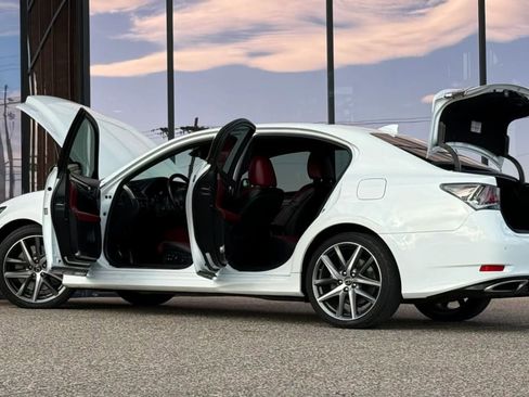 Used 2018 Lexus GS 350 F Sport image 29