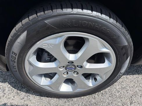 Used 2016 Volvo XC70 T5 Premier w/ Proximity Package FWD image 27
