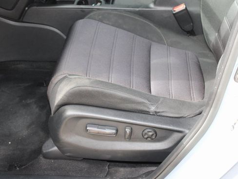 Used 2022 Honda CR-V EX image 14