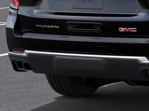 New 2026 GMC Yukon XL Denali w/ Sun & Power Step Package AWD/4WD image 38
