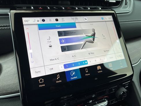 New 2025 Jeep Grand Cherokee L Limited w/ Black Appearance Package image 34