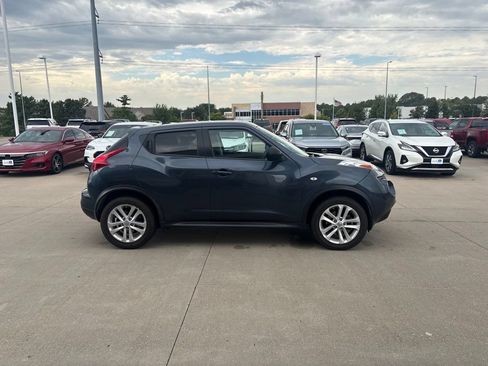 Used 2014 Nissan Juke SV AWD/4WD image 4