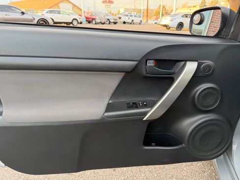 Used 2014 Scion tC image 13