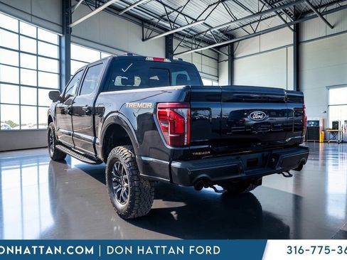 Used 2022 Ford F150 Platinum w/ Equipment Group 701A High AWD/4WD image 32