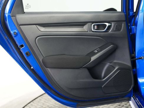 Used 2022 Honda Civic Sport image 14