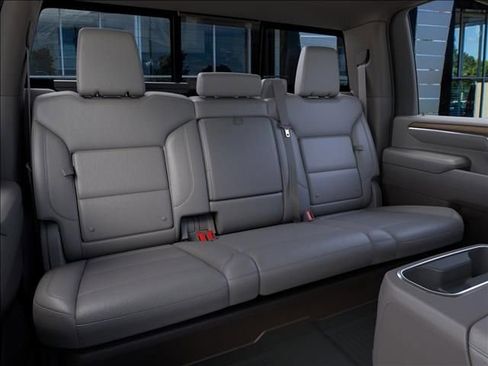 New 2026 GMC Sierra 2500 SLT w/ SLT Premium Package image 17