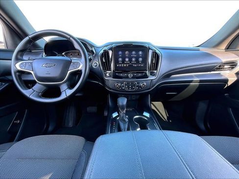 Used 2023 Chevrolet Traverse LT w/ Midnight/Sport Edition image 22
