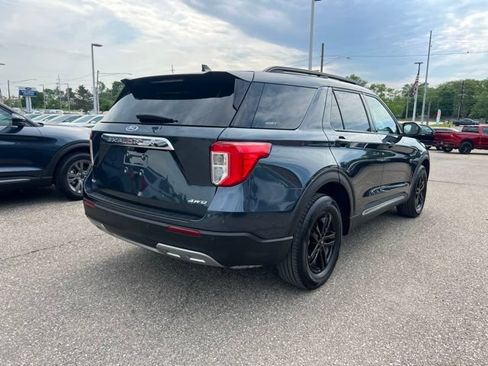 Certified 2023 Ford Explorer XLT w/ Equipment Group 202A AWD/4WD image 2