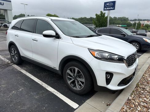 Used 2019 Kia Sorento EX AWD/4WD image 3