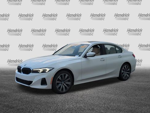 Used 2026 BMW 330i Sedan w/ Premium Package RWD image 5
