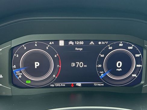 Used 2023 Volkswagen Atlas SEL R-Line image 10