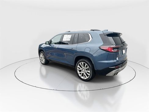 Used 2024 GMC Acadia Denali w/ Super Cruise Package image 6