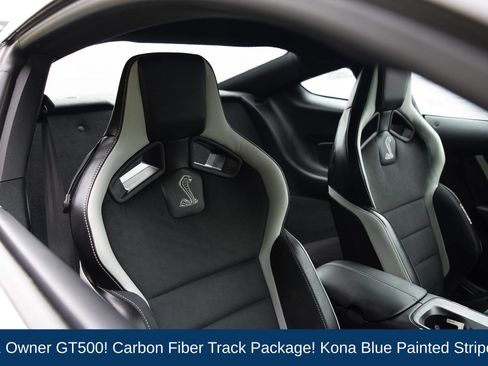Used 2021 Ford Mustang Shelby GT500 w/ Carbon Fiber Track Pack RWD image 5