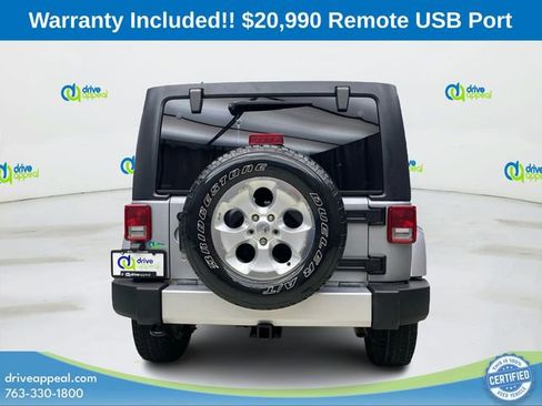 Used 2014 Jeep Wrangler Unlimited Sahara w/ Dual Top Group AWD/4WD image 7