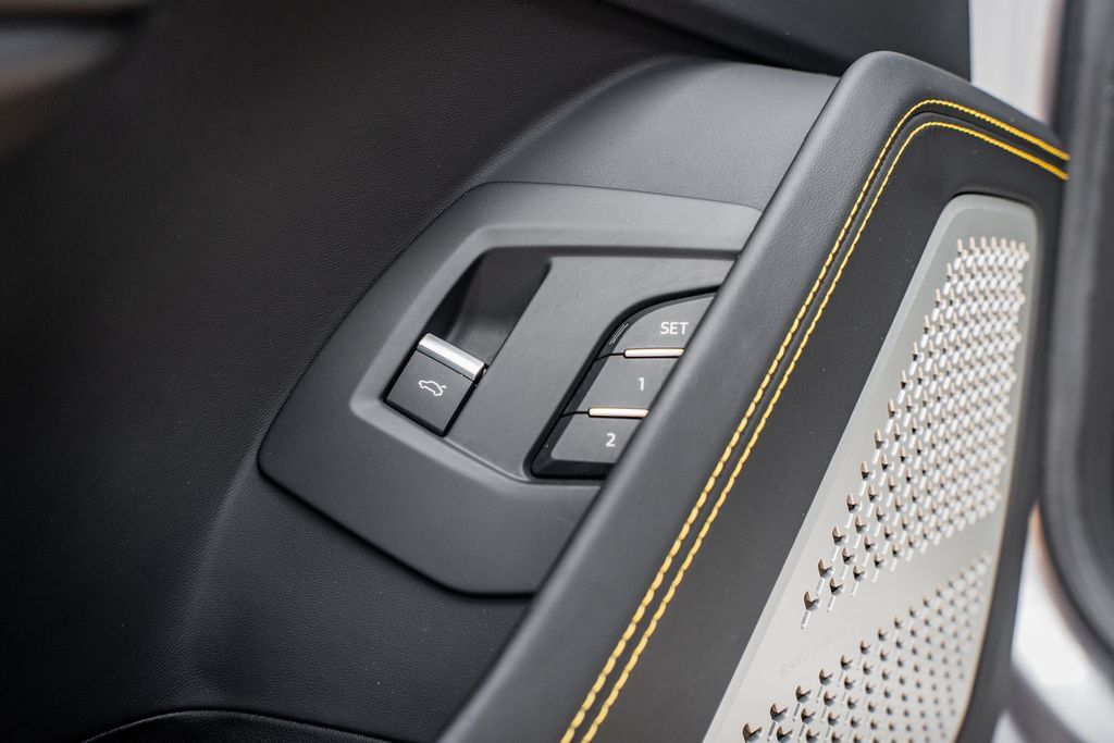 Used 2023 Lamborghini Urus S AWD/4WD image 20