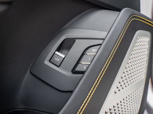Used 2023 Lamborghini Urus S AWD/4WD image 20