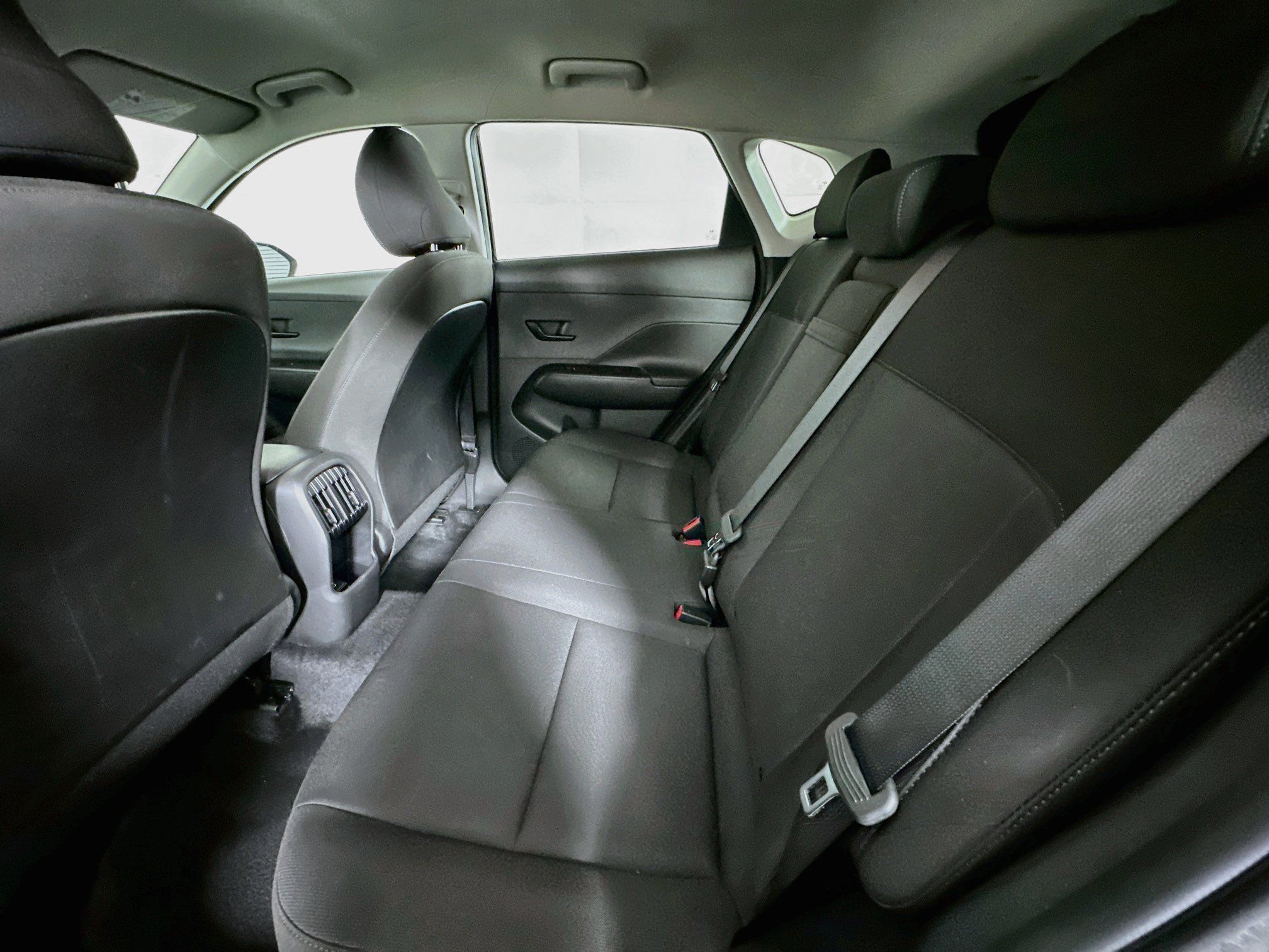 Used 2025 Hyundai Kona SEL FWD image 26