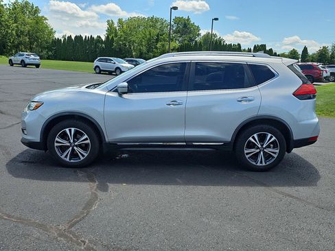 Used 2017 Nissan Rogue SL w/ SL Premium Package AWD/4WD image 8
