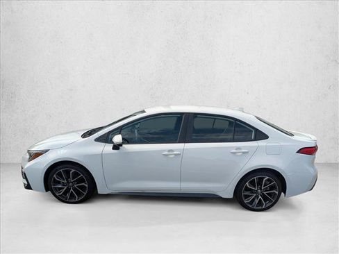 Used 2022 Toyota Corolla SE FWD image 8