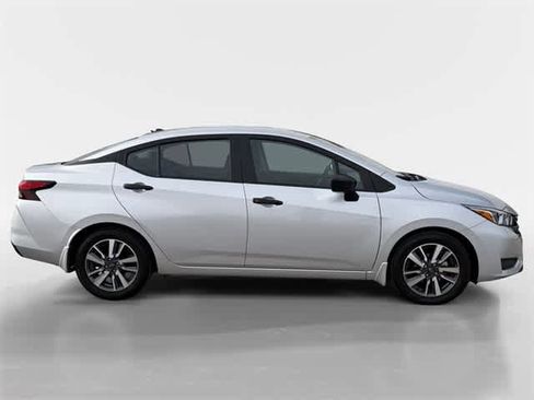 Used 2024 Nissan Versa S w/ S Plus Package image 12