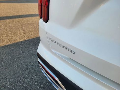 Used 2023 Kia Sorento SX Prestige image 6