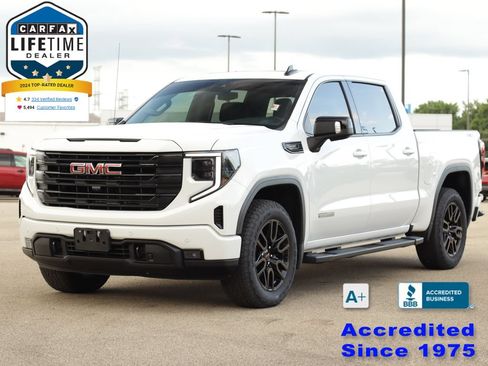 Used 2025 GMC Sierra 1500 Elevation w/ Elevation Premium Package AWD/4WD image 3