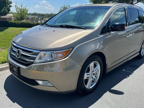 Used 2012 Honda Odyssey Touring image 7