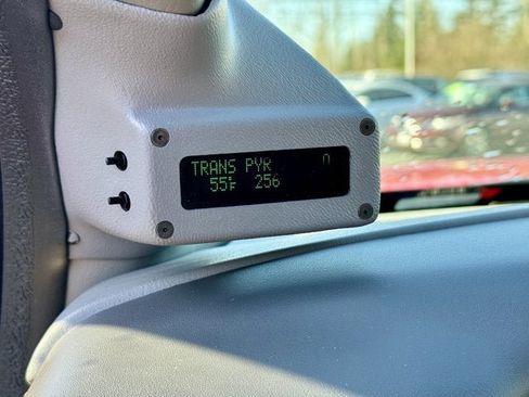 Used 2000 Ford F250 XL image 19