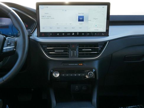 Certified 2024 Ford Escape Platinum image 16