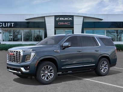 New 2026 GMC Yukon Denali w/ Sun & Power Step Package