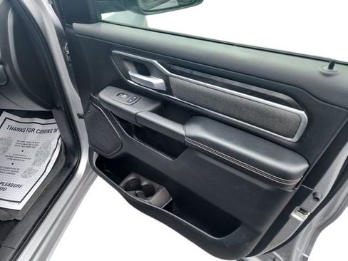 Used 2019 RAM 1500 Big Horn AWD/4WD image 12