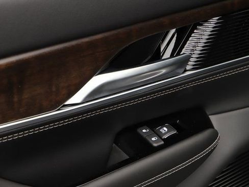 New 2024 Jeep Grand Wagoneer L 4WD w/ Convenience Group III image 25