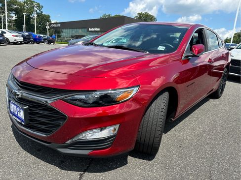 Used 2024 Chevrolet Malibu LT w/ Sport Edition FWD image 5
