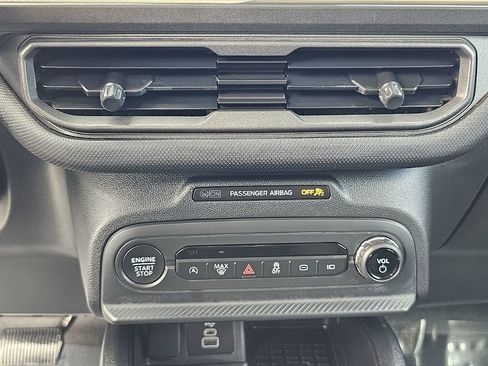 Used 2025 Ford Bronco Sport Big Bend image 32