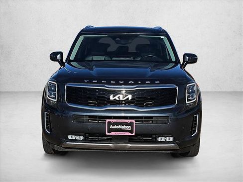 Used 2022 Kia Telluride SX AWD/4WD image 2